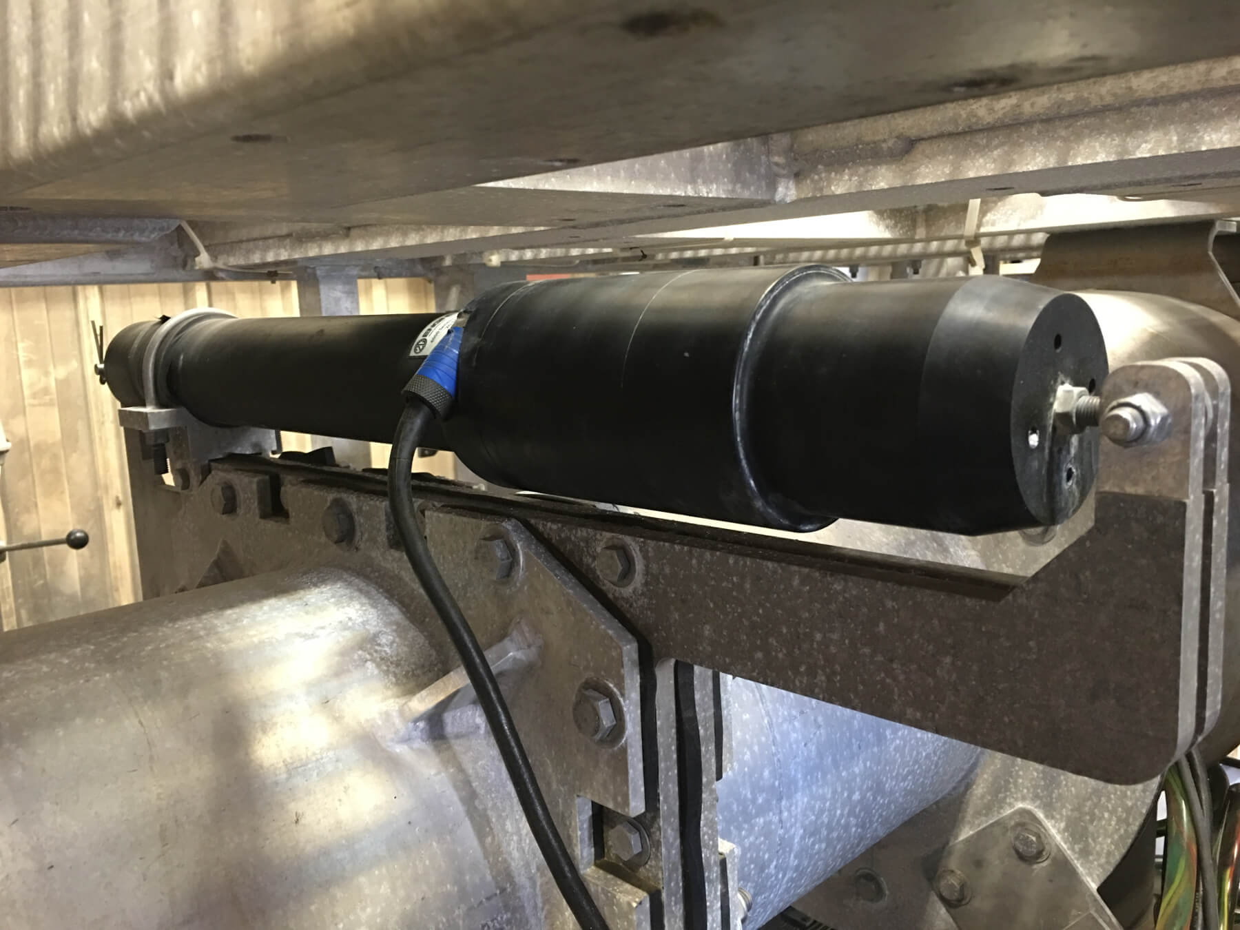 Linear 4000 Series Actuator - Customer Installed